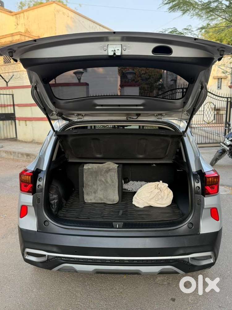 Kia Seltos 2022 Htx Petrol 24000 Km Driven