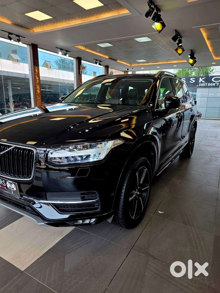 Volvo Xc90 Momentum Luxury, 2018, Diesel