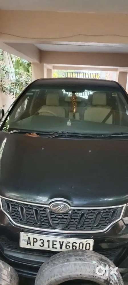 Mahindra Marazzo 2018 Diesel 80000 Km Driven