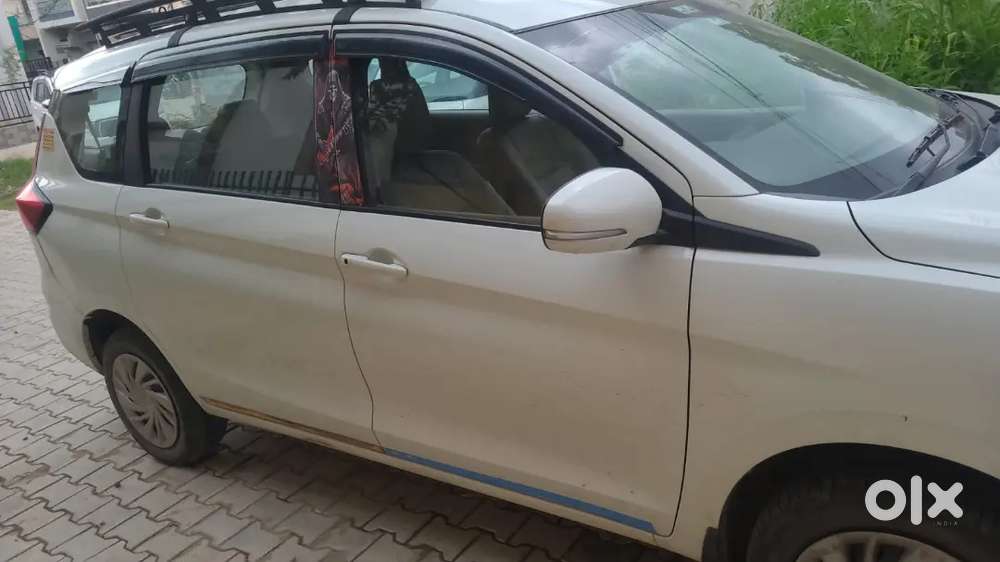 Maruti Ertiga Vxi 2025