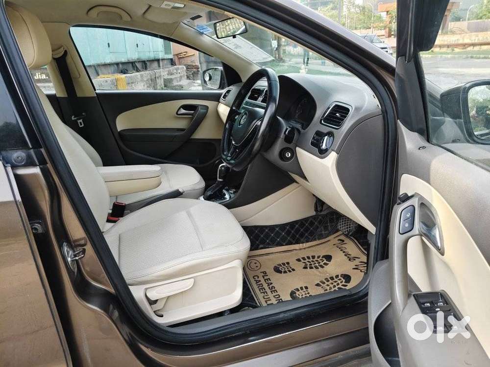 Volkswagen Vento 1.2 Tsi Highline At, 2015, Petrol