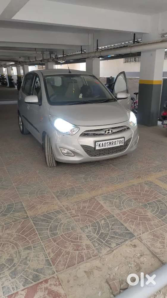Hyundai I10 Sportz 2015 Petrol