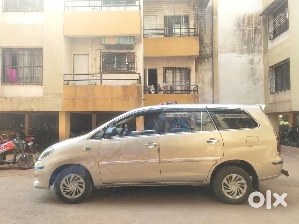 Toyota Innova 2007 Diesel 458000 Km Driven