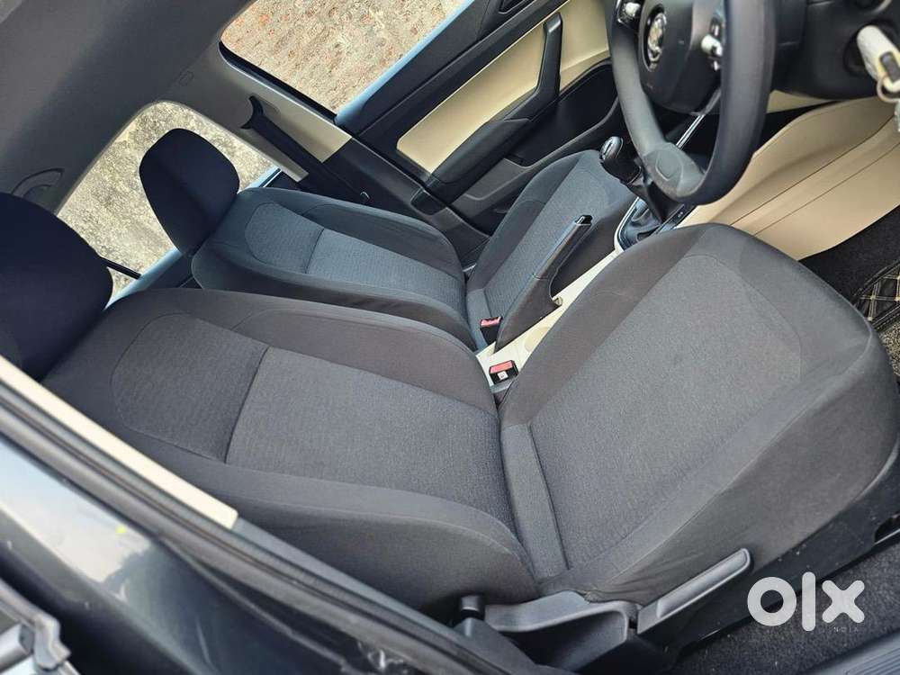 Skoda Slavia 2022 Petrol Well Maintained