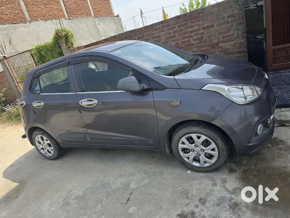 Hyundai Grand I10 2017 Petrol 50000 Km Driven