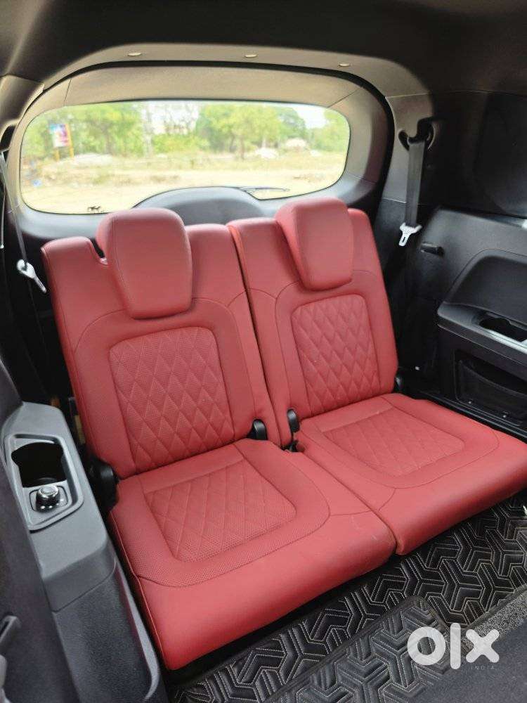 Tata Safari 2.0 Xz Plus Dark Edition, 2023, Diesel
