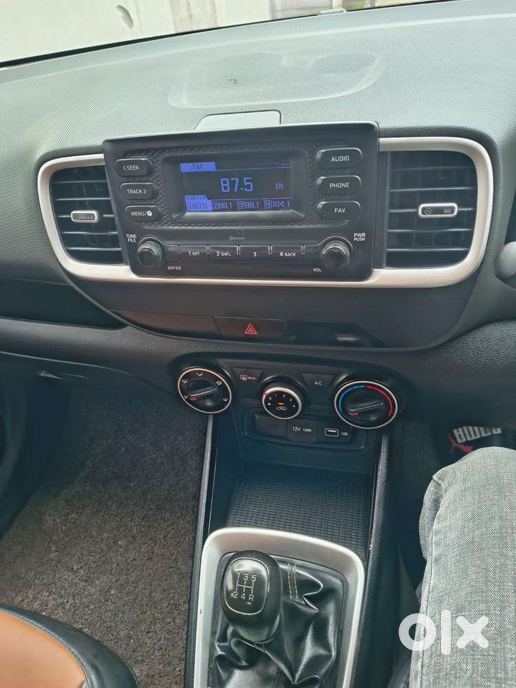 Hyundai Venue S 1.2 Petrol, 2021, Cng & Hybrids