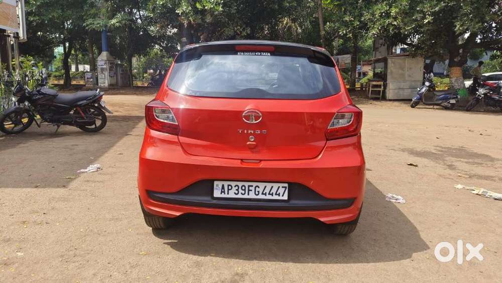 Tata Tiago 1.2 Revotron Xt, 2020, Petrol