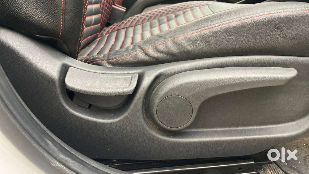 Hyundai Verna 1.6 Vtvt Sx, 2019, Petrol