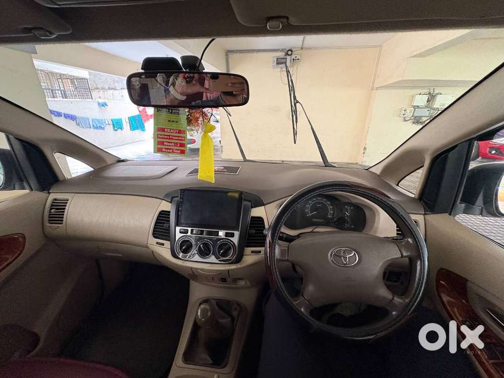 Toyota Innova 2.5v (2007)  Rc Valid May 2028  Showroom Track Record