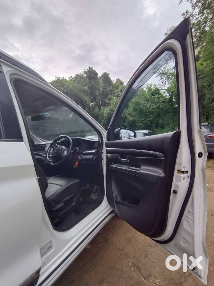 Maruti Suzuki Xl6 1.5 Alpha Mt, 2021