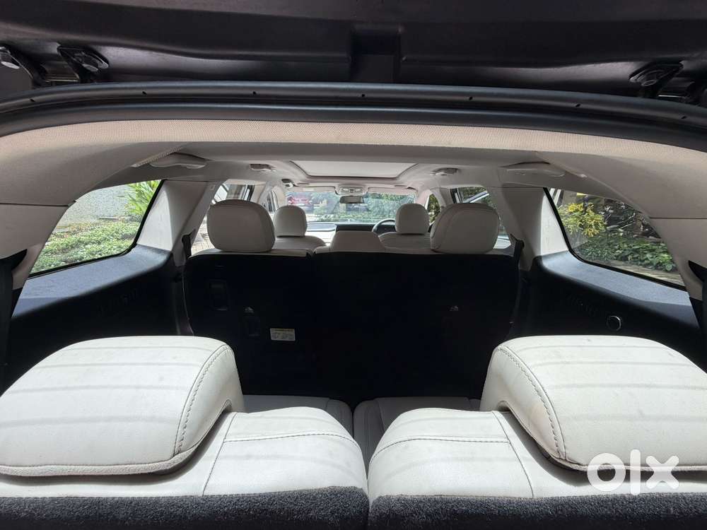 Mahindra Xuv700 2.2 Ax 7 Diesel At Luxury Pack Str, 2023, Diesel