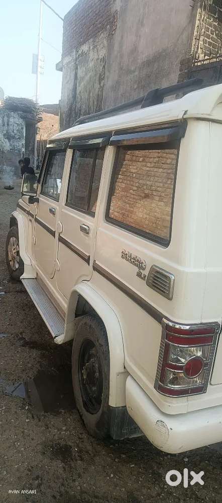 4 Tayer New Hai All Pepar Ok Good Condition Car