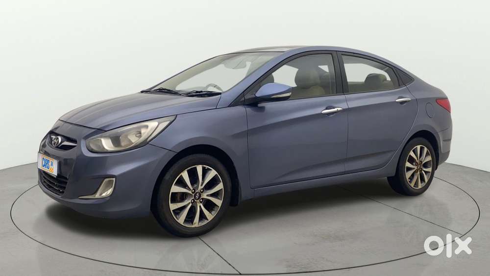 Hyundai Verna Fluidic 1.6 Vtvt Sx Opt, 2014, Petrol