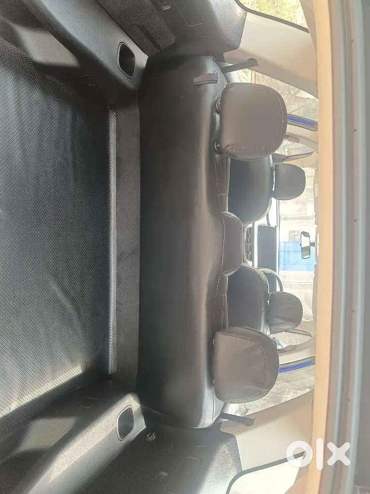 Mahindra Xuv700 2022 Diesel 115000 Km Driven