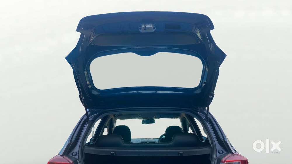 Tata Tiago 1.05 Revotorq Xt, 2023, Petrol