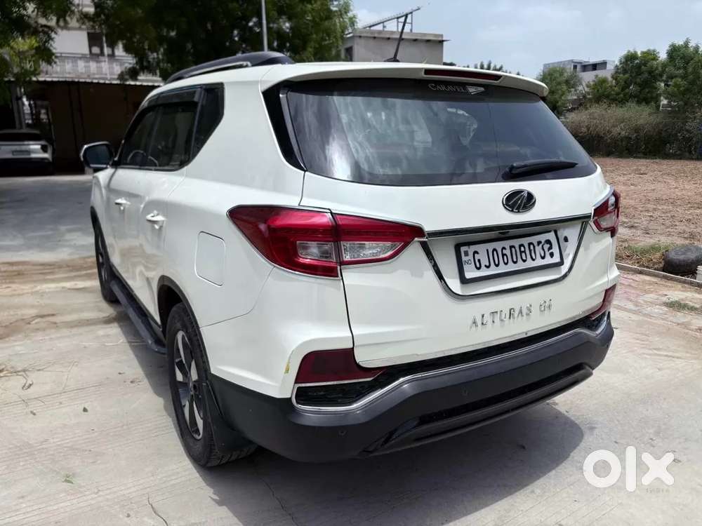 Mahindra Alturas G4 4wd At, 2022, Diesel
