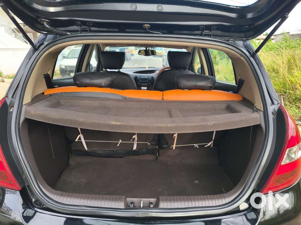 Hyundai I20 Asta 1.4 (o), With Sunroof Diesel, 2009, Diesel