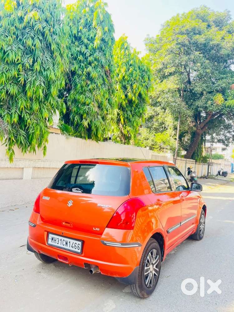 Maruti Suzuki Swift 1.3 Lxi, 2005, Petrol