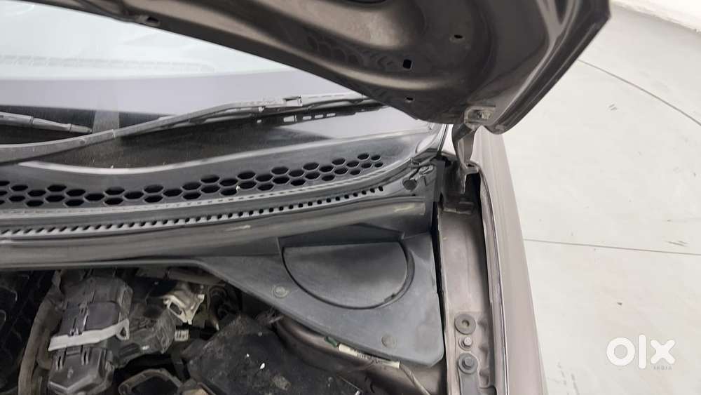 Tata Tiago 1.2 Revotron Xt, 2018, Petrol