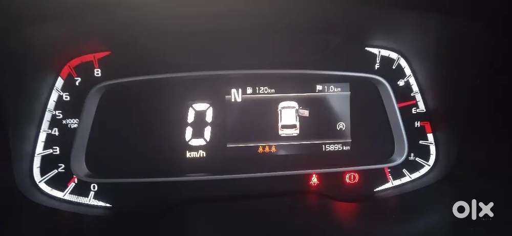 Kia Sonet 2023 Petrol 16000 Km Driven