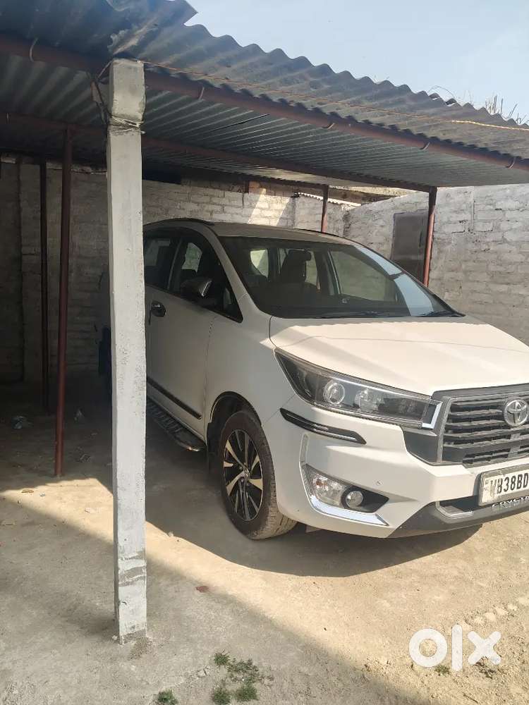 Toyota Innova Crysta Diesel 2024