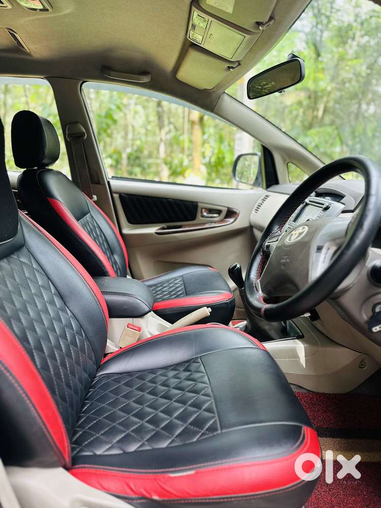 Toyota Innova 2.5 V 7 Str, 2012, Diesel