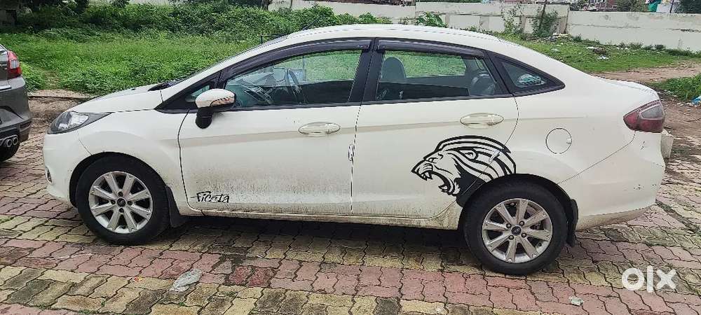 Good Condition Family Car