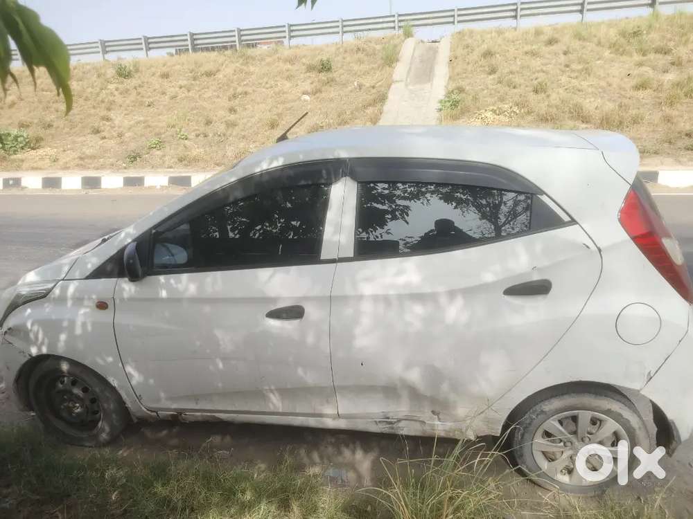 Hyundai Eon 2012 Cng & Hybrids 153000 Km Driven