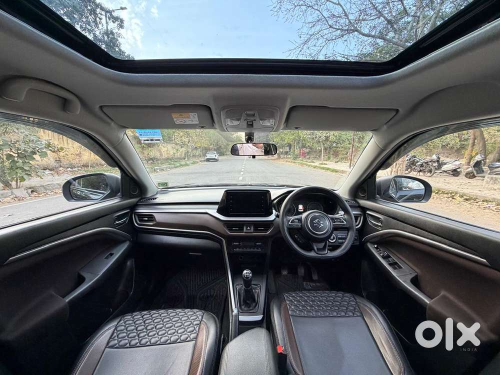 Maruti Suzuki Brezza 1.5 Zxi Plus Smart Hybrid, 2024, Petrol