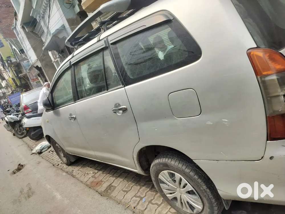 Toyota Innova Petrol 2007 Model