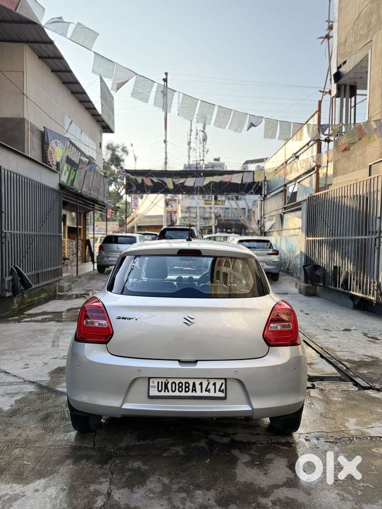 Maruti Suzuki Swift Vxi Optional, 2022, Petrol