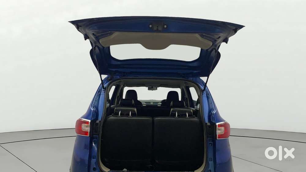 Renault Triber Rxt, 2020, Petrol
