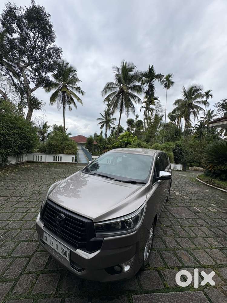 Toyota Innova Crysta 2019 Diesel 120000 Km Driven