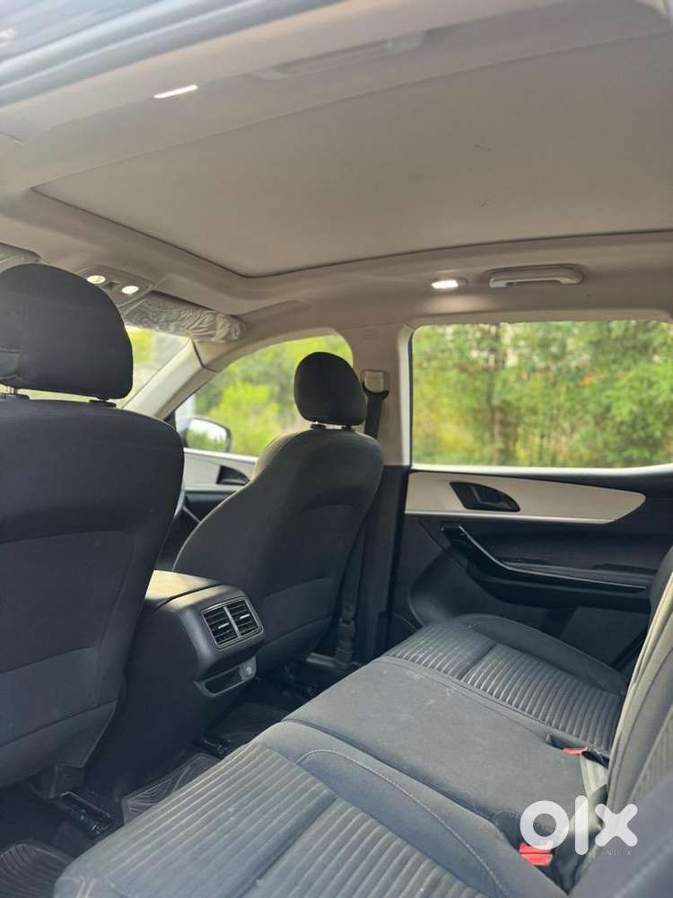 Mahindra Xuv700 2022