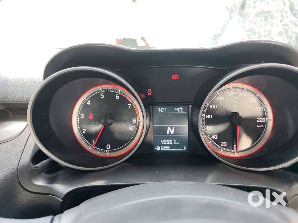 Maruti Suzuki Swift 1.2 Vxi (o), 2022, Petrol