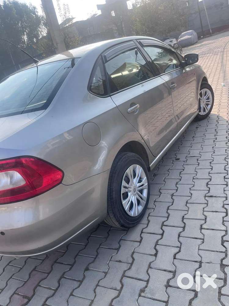 Dl Number Skoda Rapid Tsi 2015 Petrol 55000 Km Driven