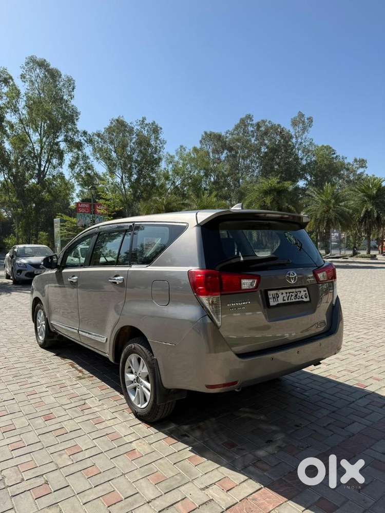 Toyota Innova Crysta 2018