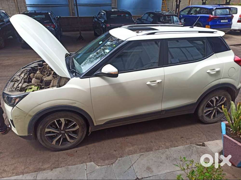 Immediate Sell Xuv 300 Auto