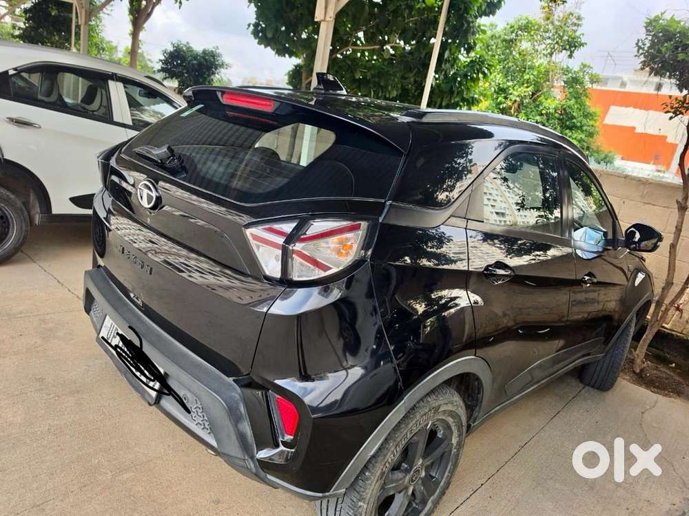 Tata Nexon Petrol Zxa +o Amt 2022