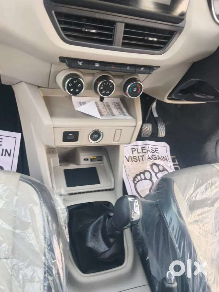 Mahindra Renault Logan 25 Petrol 16000 Km Driven