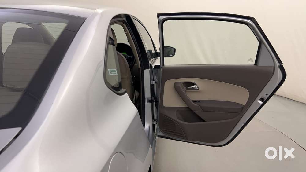 Skoda Rapid Ambition 1.6 Tdi Cr Manual Plus, 2014, Diesel