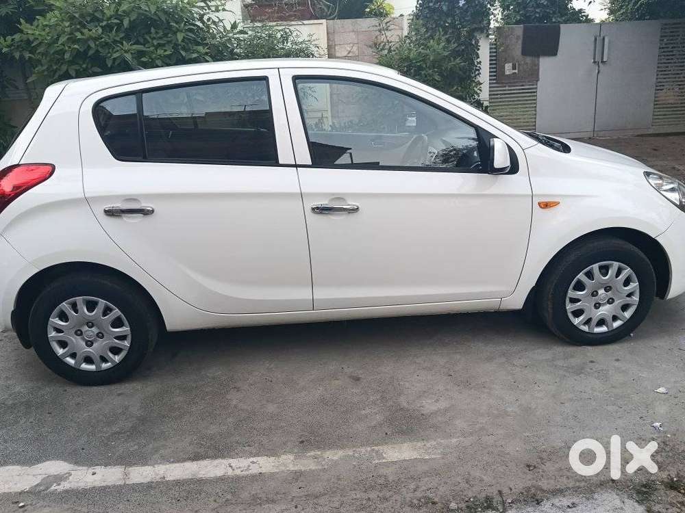 Hyundai I20 Magna 1.2 Mt, 2012, Diesel