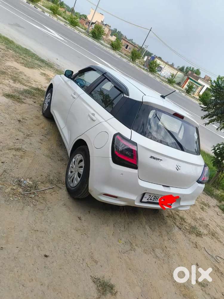 Maruti Suzuki Swift 2024 Vxi Cng
