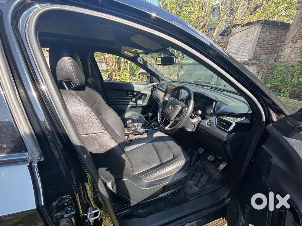 Tata Harrier 2022 Diesel Well Maintained, Very Less Driven Car.