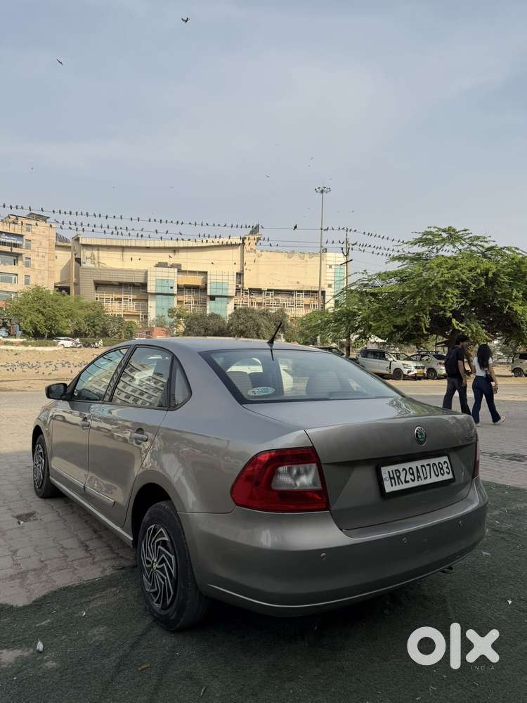 Skoda Rapid, 2013, Petrol