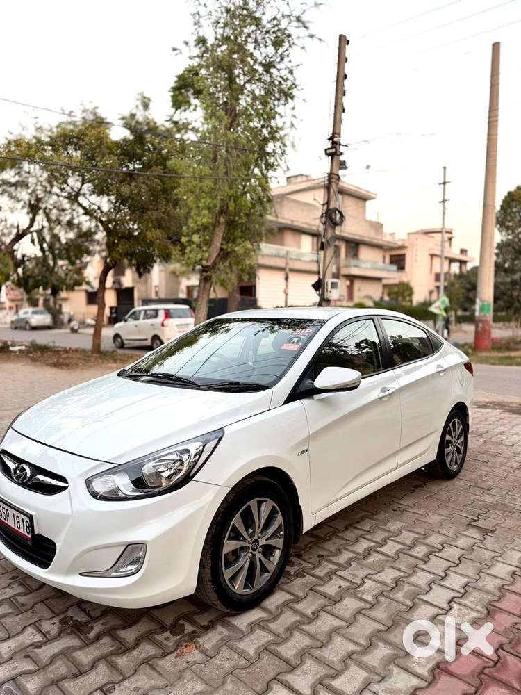 Hyundai Verna Sx All Original In Brand New Condition 2012 Model