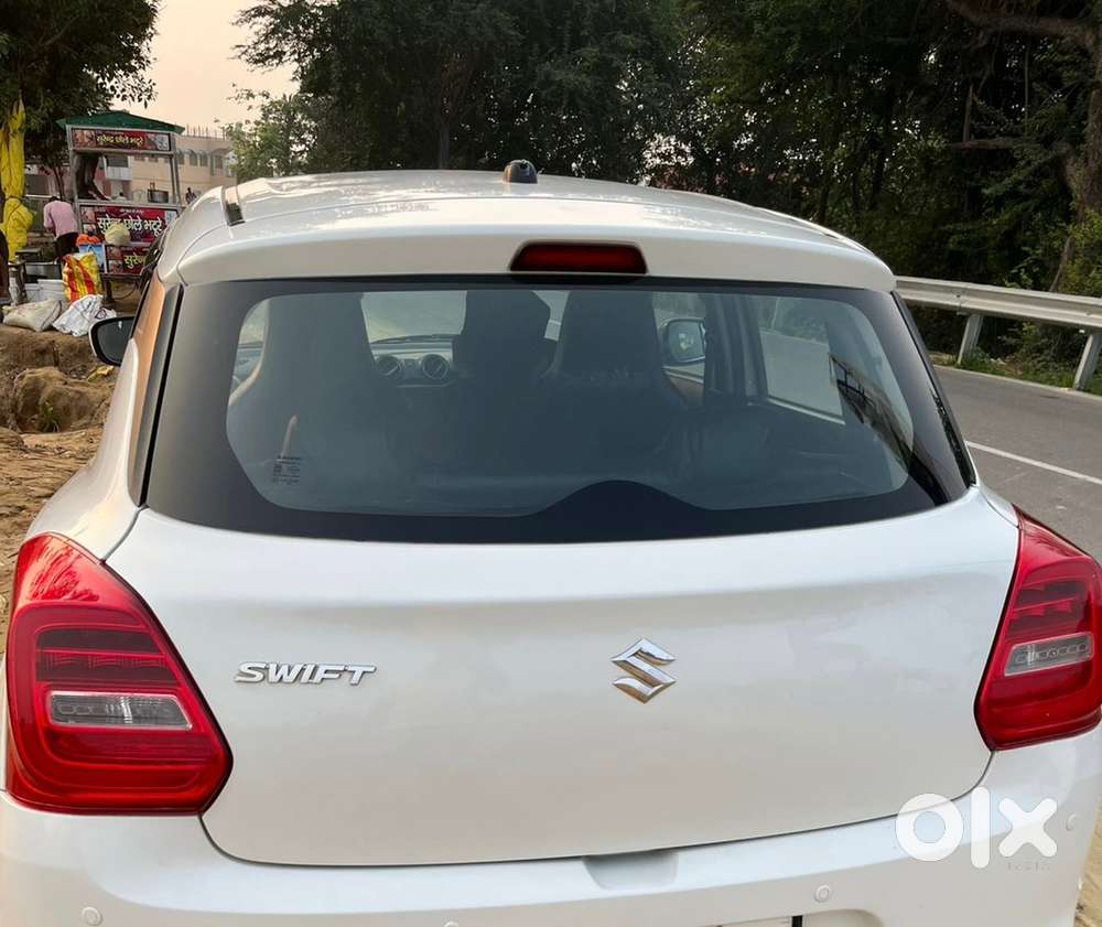 Maruti Suzuki Swift 2019 Cng & Hybrids 85000 Km Driven