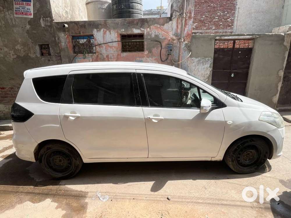 Maruti Suzuki Ertiga 2013 Cng & Hybrids Well Maintained