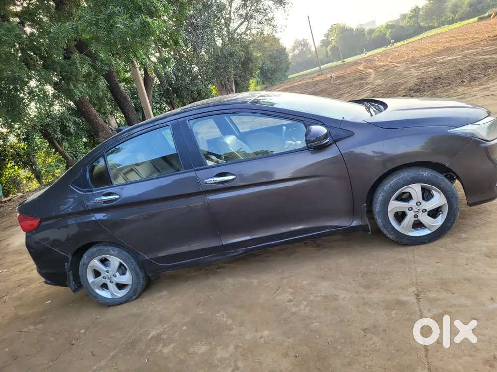 Honda City Sunroof Cng Top Model